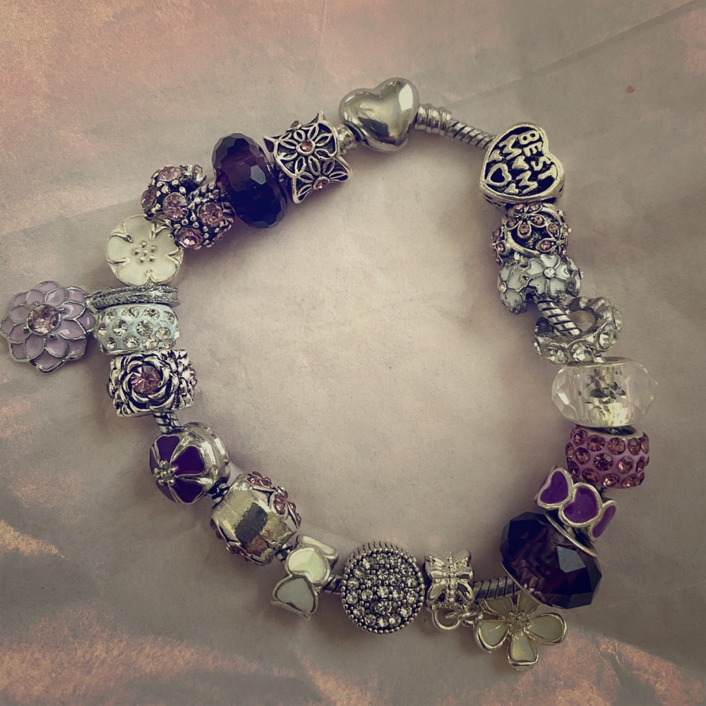 Best Mom Charm Bracelet